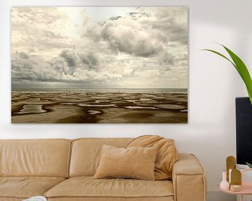 large beach with sormy clouds, lonely man von Alexander Baumann