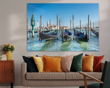 Gondoles sur le Grand Canal à Venise