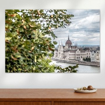 Das ungarische Parlament in Budapest vom Gellertberg mit Blick auf die Donau