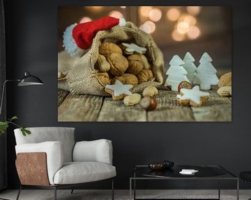 Advent en Kerstmis compositie met voedsel, snoep, kerst ornamenten van Alex Winter