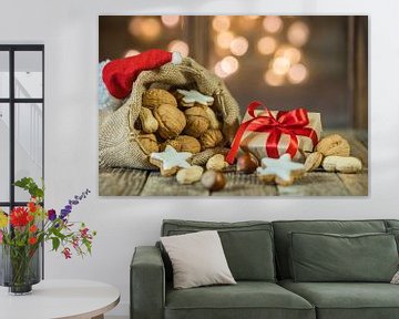 De zak van de kerstman met noten, koekjes, kerstgift van Alex Winter