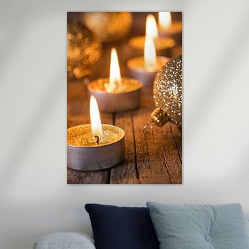 Goldene Advents- und Weihnachtskerzen von Alex Winter