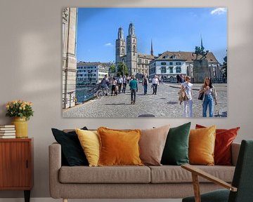 Zürich - Münsterbrücke en Grossmünster kerk van t.ART