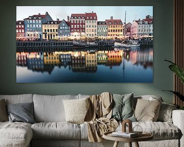 Reflections, Nyhavn, Copenhagen van Sonny Vermeer