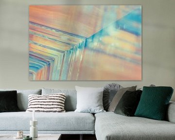 Abstracte kunst van kristal in oranje en blauw van Lisette Rijkers