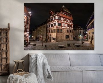 Woonhuis van Durer laat in de avond in oude stad van Nurenberg, Duitsland