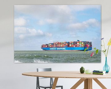 Containerschip verlaat de haven van Rotterdam voor de open Noordzee van Sjoerd van der Wal Fotografie