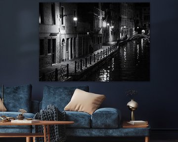 Straßenfotografie Italien - Nacht in Venedig von Frank Andree