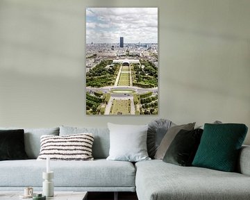 Uitzicht vanaf de Eiffeltoren op Montparnasse, Parijs, Frankrijk - Reisfotografie van Dana Schoenmaker