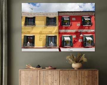 Gekleurde huizen in Burano (7) van Jolanda van Eek en Ron de Jong