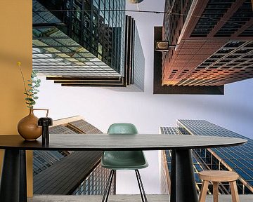 Frankfurt looks up into the skyscrapers by Fotos by Jan Wehnert