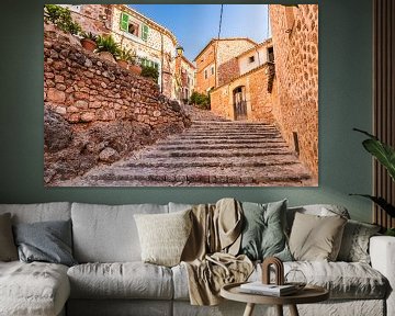 Vieux village méditerranéen idyllique de Fornalutx sur l'île de Majorque, en Espagne. sur Alex Winter