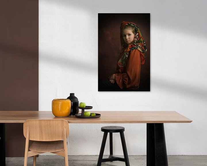 Sfeerimpressie: Meisje in bruin-oranje 1 van Laura Loeve