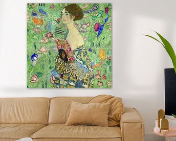 Dame met een waaier, Gustav Klimt (groen, digitaal versterkt)