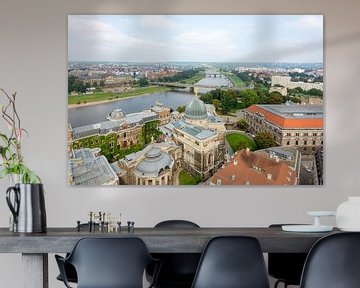 Uitzicht over Dresden en de Elbe van ManfredFotos