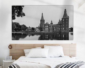Schloss Hoensbroek in schwarz-weiß