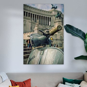 Roma: Vespa im il Vittoriano