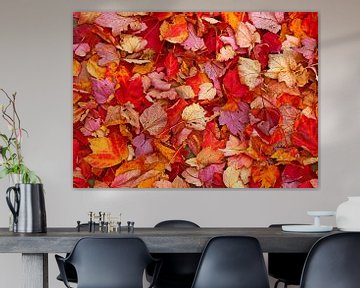 Autumn Leaves (Herfstbladeren in rood en oranje) van Caroline Lichthart