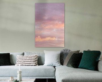 Pastel kleuren in zachte dromerige wolken - zomer natuurfotografie van Christa Stroo fotografie