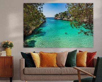 Vue idyllique de la baie de Cala Santanyi, belle plage de l'île de Majorque, sur Alex Winter