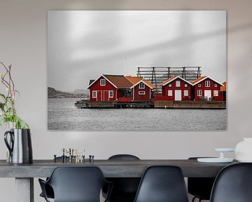 Falurod, de kleur van de havenhuisjes - Hunnebostrand, Zweden van Lars Scheve
