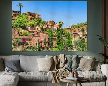 Célèbre village de montagne Deia sur l'île de Majorque, en Espagne sur Alex Winter