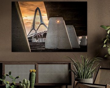 De Oversteek by Henk Verheyen