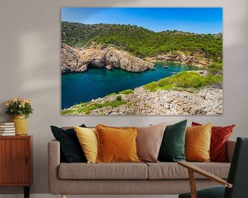 Schöner Blick auf den Strand Caló des Monjo, idyllische Bucht Mallorca von Alex Winter