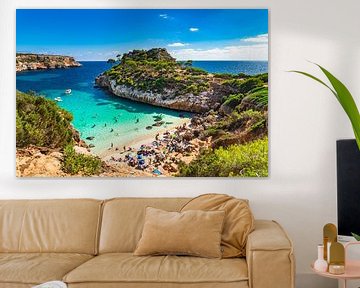 Eiland landschap op Mallorca, mooie baai strand Calo des Moro van Alex Winter