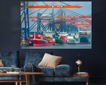 Containerschiffe auf dem Containerterminal im Hafen von Rotterd von Sjoerd van der Wal Fotografie