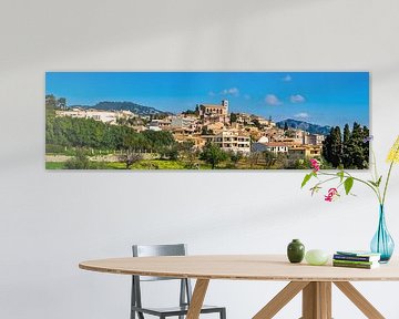 Espagne île de Majorque, vue idyllique du village méditerranéen Selva sur Alex Winter