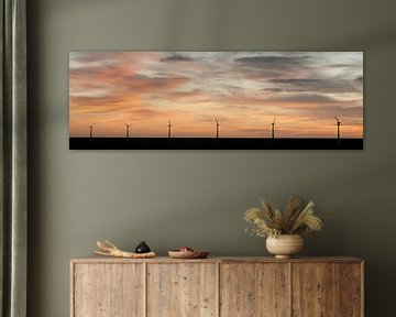 Windpark na zonsondergang by Geke Willems