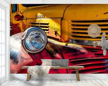 Detail Hood Headlight Doge Vintage Car op Route 66 USA van Dieter Walther
