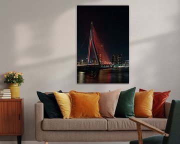Erasmusbrug met rood verlichting - Rotterdam van Sebastian Stef