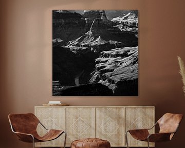 Natuurlijk wonder canyon en rotsformaties Grand Canyon National Park in Arizona USA in zwart-wit van Dieter Walther