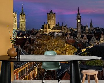 Gent bei Nacht: ein einzigartiger Blick auf die Skyline von Erik Brons
