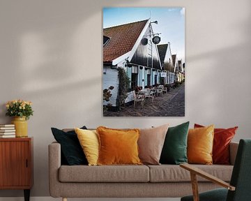 Straat met huizen op Texel van Atelier Liesjes