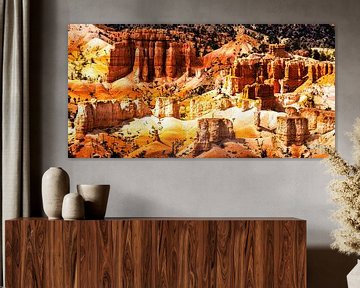 Panorama rotsnaalden in het grote erosie landschap Bryce Canyon National Park in Utah USA van Dieter Walther