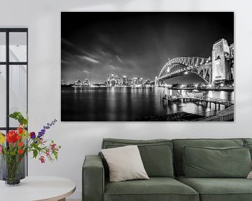 Sydney Skyline at Night | Noir et blanc sur Ricardo Bouman Photographie