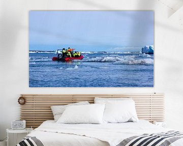 Rubber boat on Jökulsárlón by Ferry D