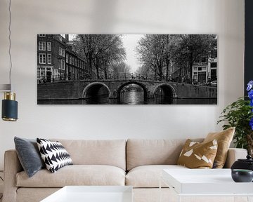 Brücke über die Herengracht in Amsterdam