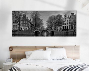 Brücke über die Herengracht in Amsterdam