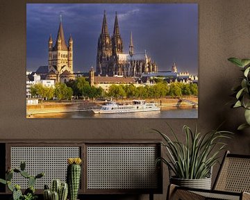 Nuages d'orage au-dessus de la cathédrale de Cologne sur Walter G. Allgöwer