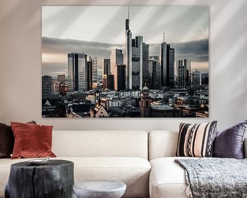 Frankfurt am Main Skyline uitzicht in de avond van Fotos by Jan Wehnert