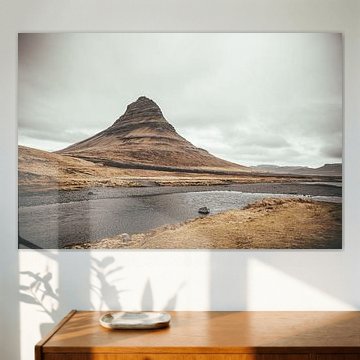 Der Berg Kirkjufell in Island - Landschaft