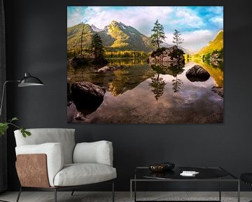 Landschaft am Hintersee in den Berchtesgadener Alpen von Animaflora PicsStock