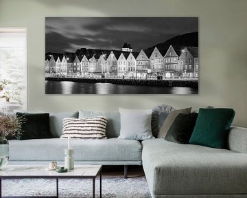 Der Stadtteil Bryggen in schwarz-weiß