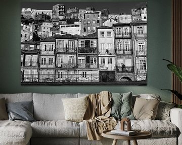 Huizen in Porto (zwart wit) van Ellis Peeters