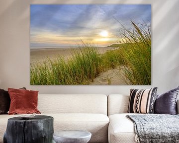 Lever de soleil dans les dunes de l'île de Texel dans la région de la mer des Wadden sur Sjoerd van der Wal Photographie