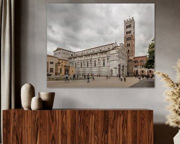 Cathédrale Saint Martin en Toscane, Italie sur Joost Adriaanse